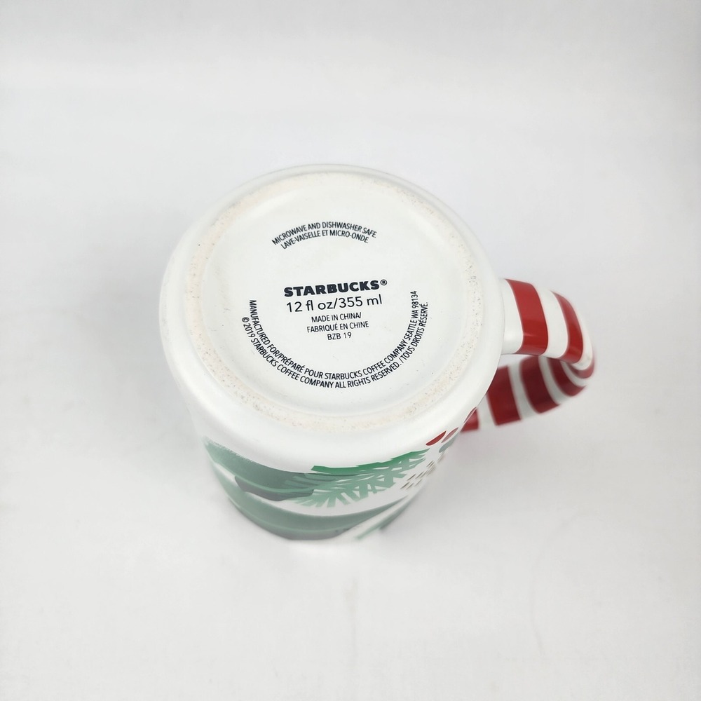 Starbucks Christmas Holiday Wreath Candy Cane Handle Coffee Tea Cup Mug 12 oz - Picture 3 of 3